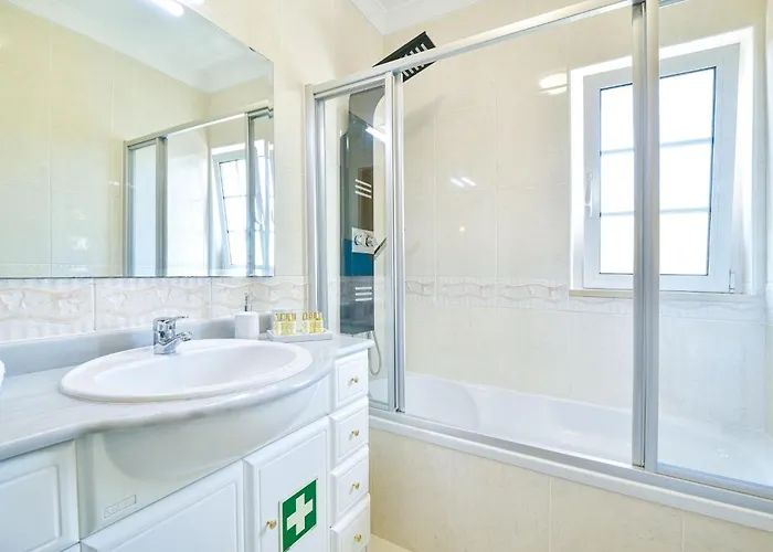 דירה L14 By Mtphomes