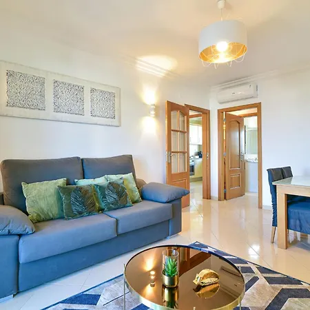 L14 By Mtphomes Apartmán *