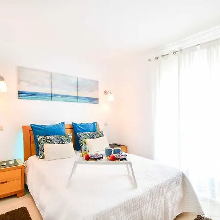 Apartment L14 By Mtphomes